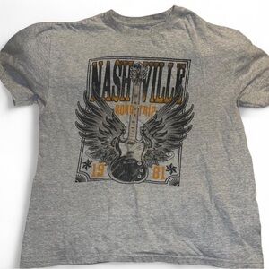 Gray Nashville Graphic Tee